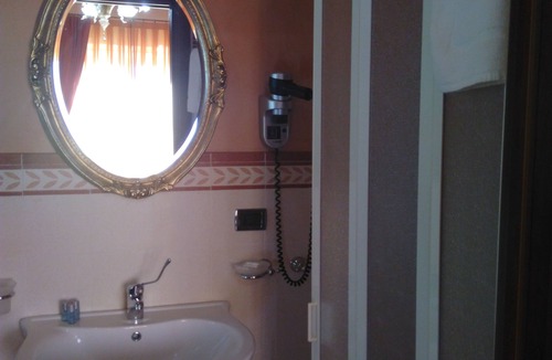 Ragalna House | Villa Dorata