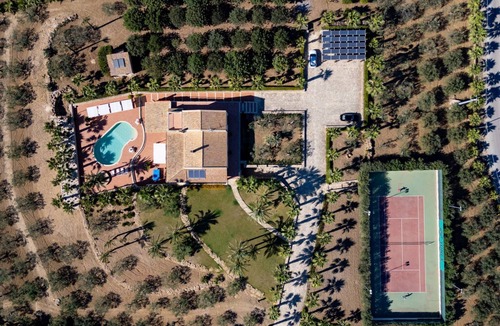 Paceco Villa | VILLA EGADI WITH POOL AND TENNIS COURT