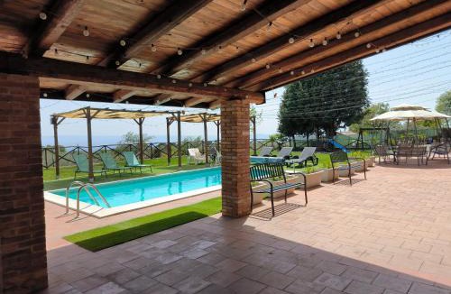 Belpasso House | Villa Egle Belpasso, villa vacanza con piscina