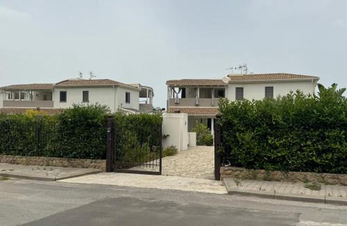 Campofelice di Roccella House | Villa Elemiri