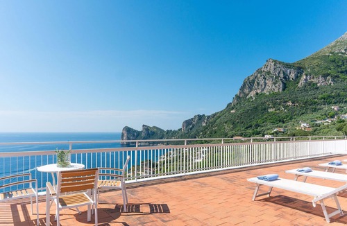 Sirenuse Villa | Villa Elena by the sea