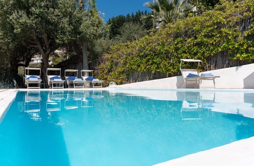 Sirenuse Villa | Villa Elena by the sea