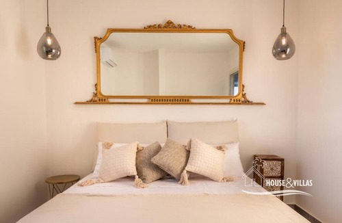 Avola Villa | Villa Eremita - Two Bedroom Villa, Sleeps 4