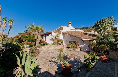 Erice Villa | Villa Erice - Villa with private pool