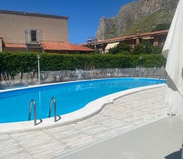 Sferracavallo House | Villa Eufrosine