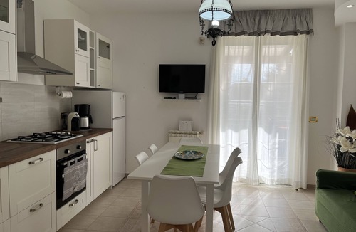 Riposto Villa | Villa Euthalia, between Mount Etna and Taormina