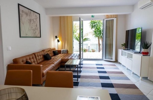 Santo Stefano di Camastra Villa | Villa Fiore di Limone Villa with Heated Pool