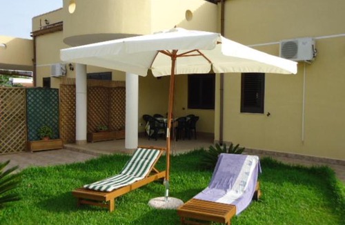 Fontane Bianche House | Villa Fontane Bianche