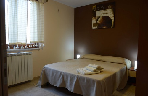 Calascibetta Villa | Villa for 12 people with large swimming pool located in the heart of Sicily.