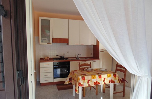 Solfarelli Villa | Villa Giada sul lungomare di Campofelice di Roccella, Sicilia