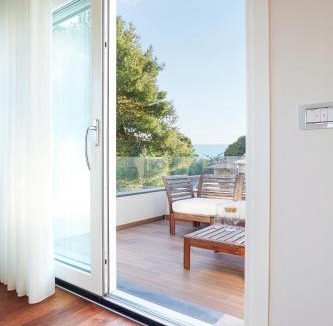 Pozzallo Villa | Villa Giame - Heated Pool, Beach at 350m