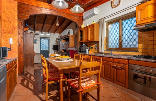 Piedimonte Etneo Villa | Villa 'Ginevra - Tra Etna E Taormina' with Sea View, Wi-Fi and Air Conditioning