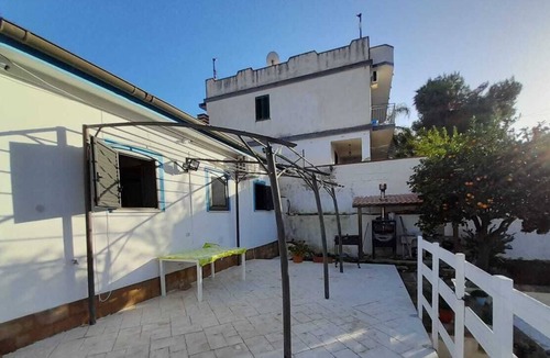 Gallina Villa | Villa "Giovanna a Due Passi dal Mare" with Mountain View, Garden & Wi-Fi