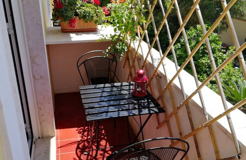 Formia House | Villa Giulia: elegant apartment a few steps from the sea.