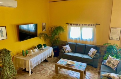 Castelvetrano Villa | Villa I Gelsomini - Four Bedroom Villa, Sleeps 12
