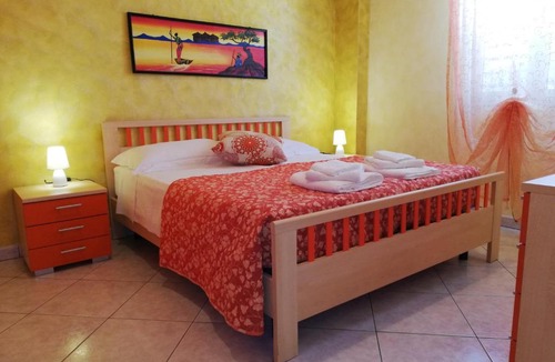 Santa Maria del Focallo House | Villa Ibiscus