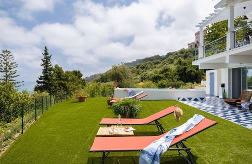 Sant'Ambrogio Villa | Villa Il Mirto by DomuSicily