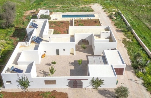 Carovigno Villa | Villa in Carovigno with 4 bedrooms sleeps 8