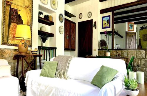 Castelbuono Villa | Villa in Cefalù with Pool and Forest Retreat