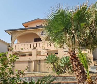 Costa Saracena-Castelluccio Villa | Villa IN