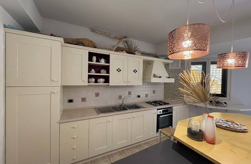 Marina di Ragusa Villa | Villa in Marina Di Ragusa with 7 bedrooms sleeps 18