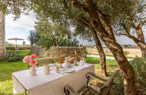 Vittoria Villa | Villa in Ragusa with 12 bedrooms sleeps 23