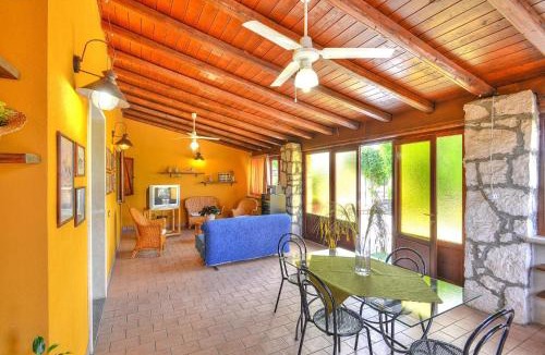Solarino House | Villa in Sicily with Private Pool & Garden