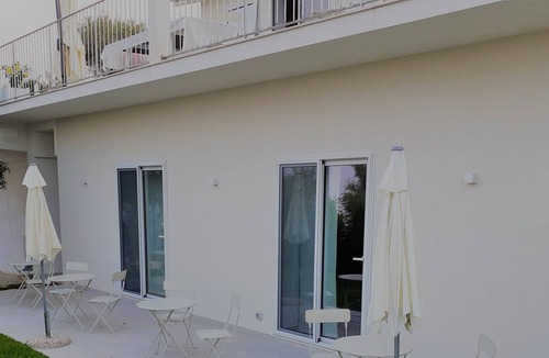Santa Teresa di Riva Villa | Villa Infinity ∞ Rooms in villa with panoramic infinity pool and whirlpool