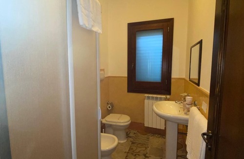 Campofelice di Roccella Villa | VILLA OXIDIANA with Private Pool and Garden