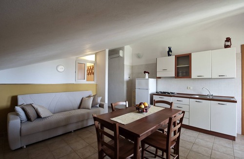 Caucana-finaiti-casuzze-finaiti Nord Villa | Villa 'Kaukana' with Private Pool, Wi-Fi, and Air Conditioning