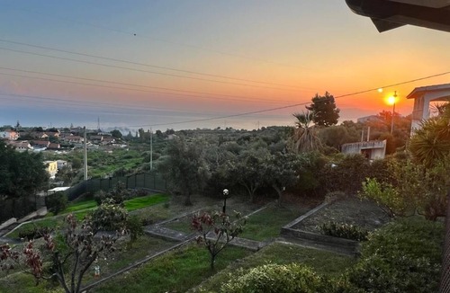 San Nicola l'Arena Villa | Villa La Terrazza Sul Mare, Suite with relaxation area, and hot tub