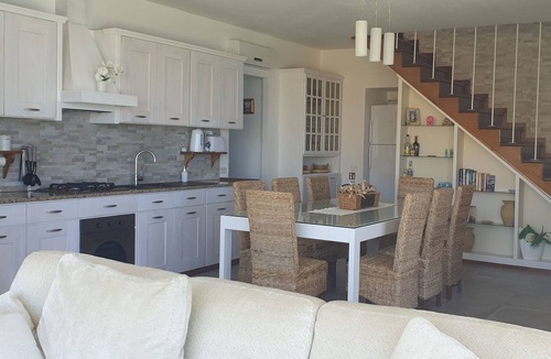 Cefalu House | Villa la Vista - bis zu 6 Personen by Interhome