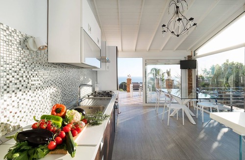 Licata Villa | Villa Licata for 6 People, Pirvate Pool, Sea View, WiFi, A/C, Garden, Best of Sicily
