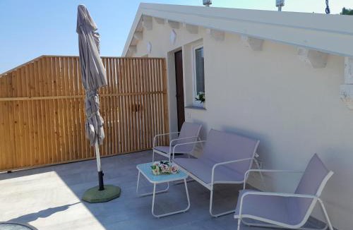 Santa Maria del Focallo Apartment | Villa LORY SWEET GARDENIA