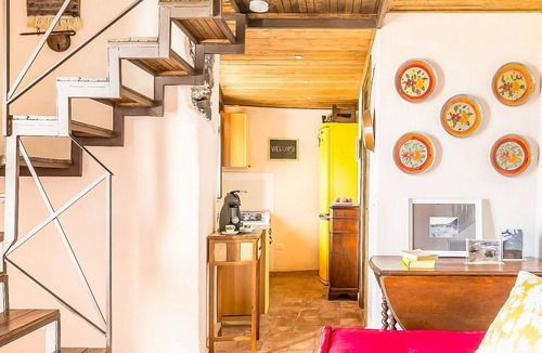 Trecastagni Villa | Villa Lovere - Three Bedroom Villa, Sleeps 6