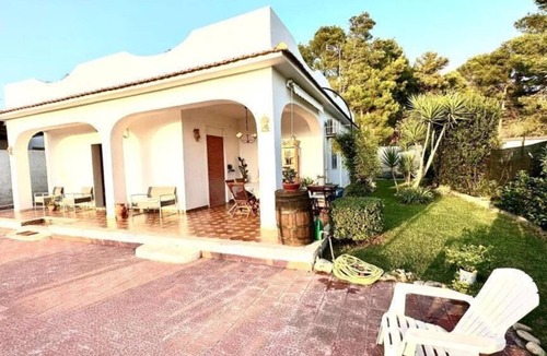 Fontane Bianche Villa | Villa Lucia Whit Salt Pool