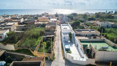 Tre Fontane House | Villa Lumia