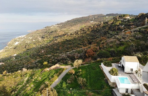Cefalu Villa | Villa Luna 8, Emma Villas