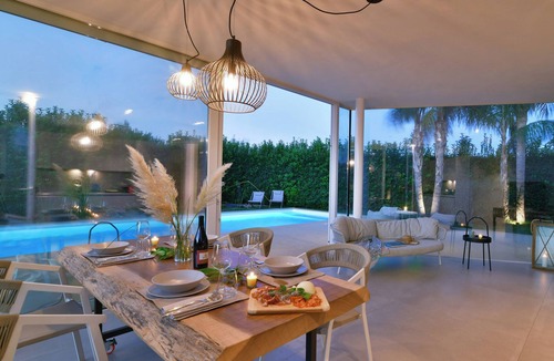 Marina di Ragusa Villa | Villa Mandorlo 4 Emma Villas