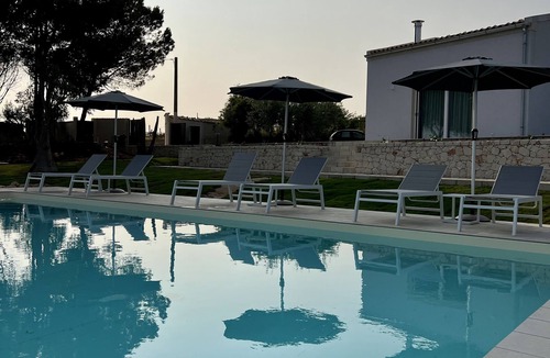 Donnalucata Villa | Villa MarePerla, an oasis of luxury and comfort in Donnalucata. Only 5 minutes from the sea.