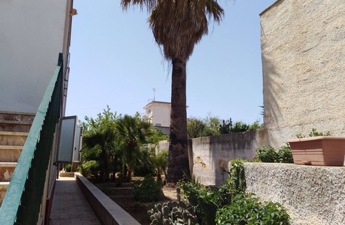 San Francesco Villa | Villa Margherita cottage in village, oasis of peace, privacy and freedom