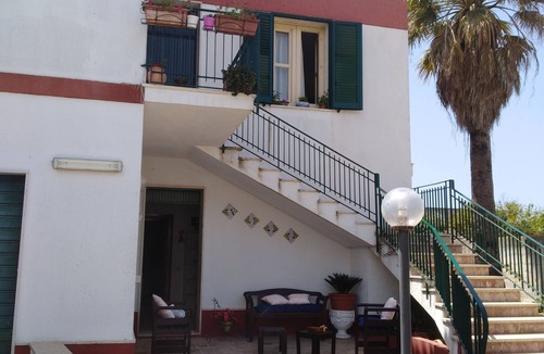 San Francesco Villa | Villa Margherita cottage in village, oasis of peace, privacy and freedom