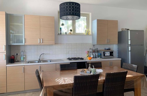 Aragona Villa | Villa Maria for 6 adults and 4 children