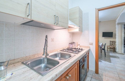 Floridia Villa | Villa 'Mariavittoria' with Sea View, Wi-Fi and Air Conditioning