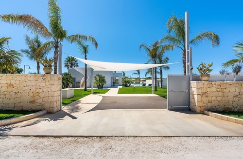 Eastern Sicily Villa | Villa Marzamemi, elegant villa in Sicily close to the beach