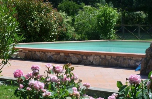 Chia House | Villa mit privatem Pool 70 Kilometer von Rom ent by Interhome