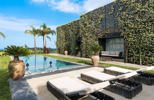 Noto Villa | Villa Monica - My Rental Homes