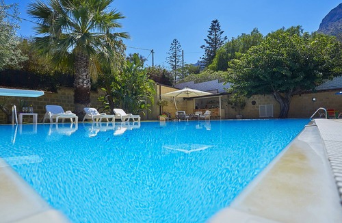 Sant'Onofrio Villa | Villa Natino with private swimming pool and garden