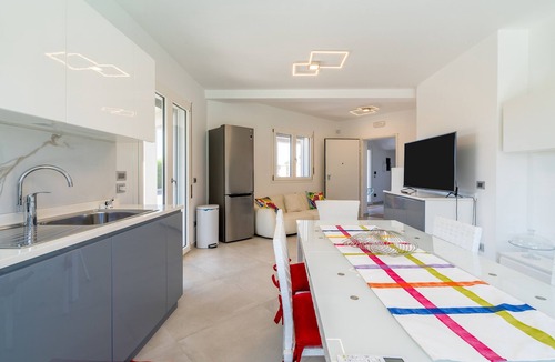 Punta Milocca Villa | Villa 'Nigrò' with Sea View, Pool, Garden & Wi-Fi