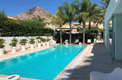 Custonaci Villa | Villa Norma - Three Bedroom Villa, Sleeps 5